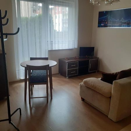 Sloneczny Apartament Z Malym Ogrodkiem Вейхерово Экстерьер фото