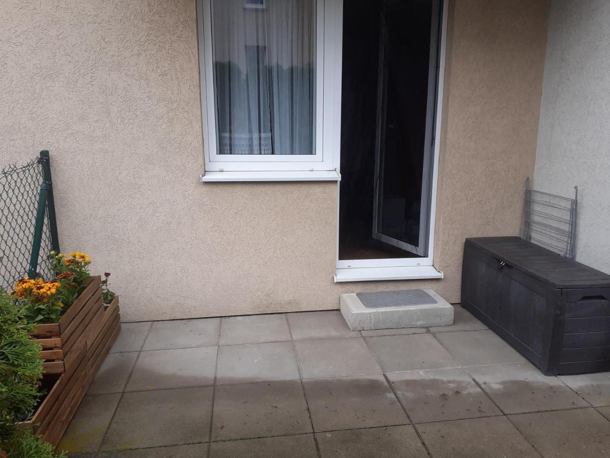Sloneczny Apartament Z Malym Ogrodkiem Вейхерово Экстерьер фото
